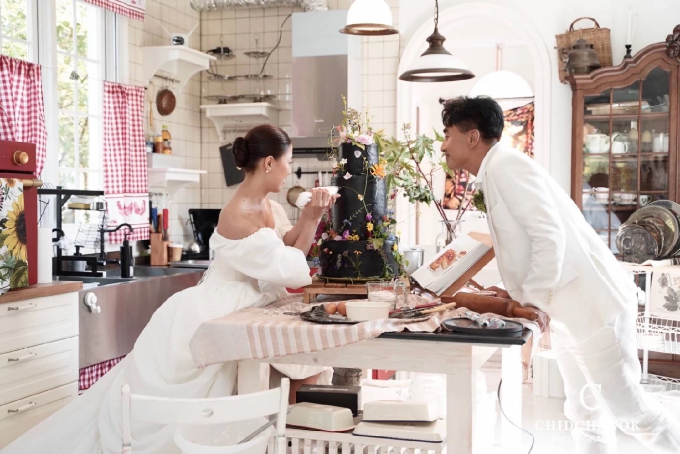 แจมมี่-สุชาธิษณ์ สุวิตธรรม  แม็กกี้ -ณัฏฐ์กีรติ  หทัยพงศคุณ