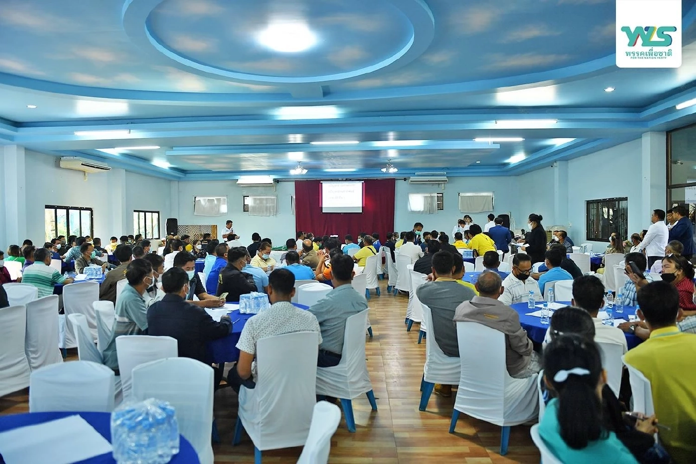 "ยงยุทธ ติยะไพรัช"โผล่เซอร์ไพรส์ร่วมวง"เพื่อชาติ"รับฟังปัญหาปชช.