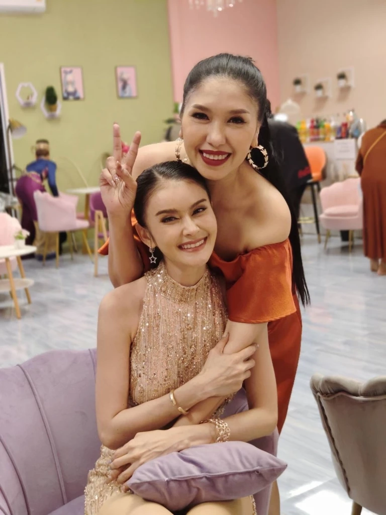 “เอ้ ชุติมา” น้ำตาแตก เจอเพลงโดนใจ หลังเลิกแฟนเด็ก