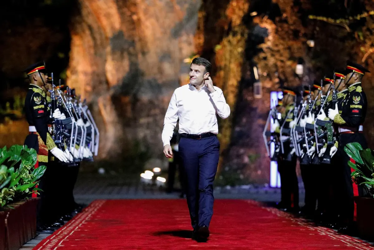 ควันหลงประชุม G20 เสื้อบาติกที่ระลึกของผู้นำ