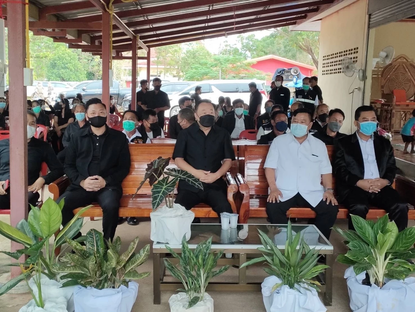 จับตา! “ชวน” ตั้ง   คกก.สอบ “สุชาติ” ปมตบ "ส.จ.เปี๊ยก" กลางงานศพ  หรือไม่