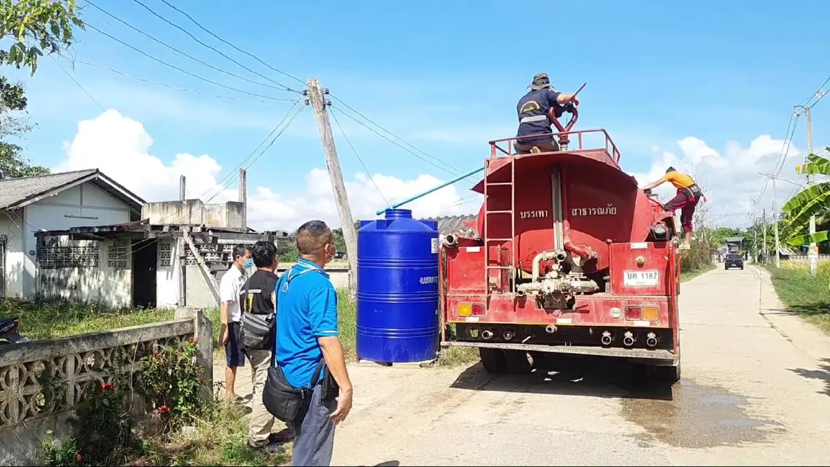 น้ำไม่อาบของจริง ชาวบ้านร้อง นอภ. โวย ผญบ. ไม่จ่ายค่าไฟฟ้า จนไม่มีน้ำใช้