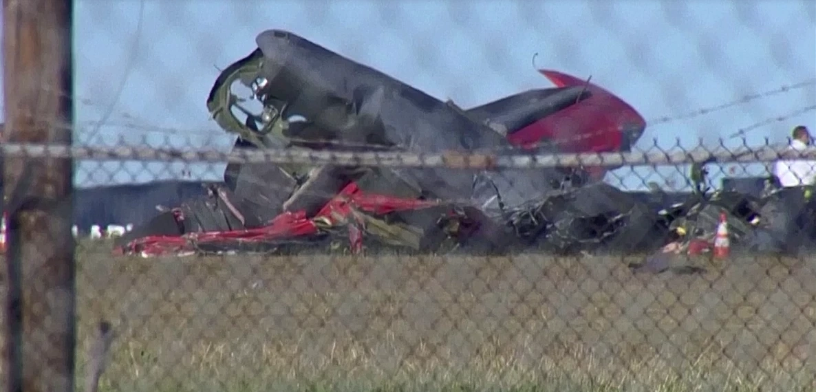 เผยยอดผู้เสียชีวิต 6 ราย จากเหตุ "เครื่องบินชนกัน" ที่สหรัฐฯ 