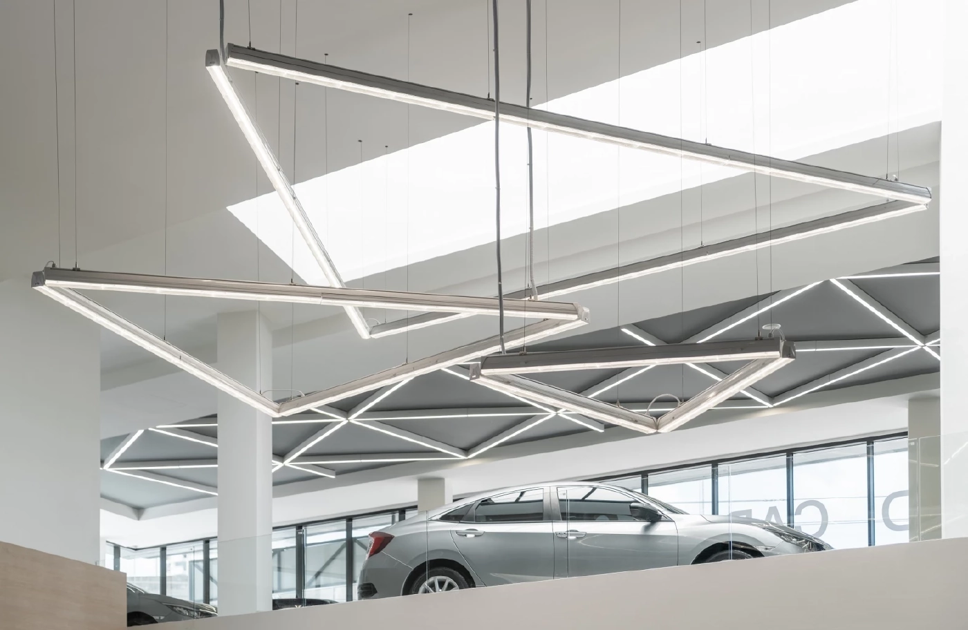 แฟลกชิปโชว์รูมรถยนต์ ‘ซัมมิท ฮอนด้า ออโตโมบิล’