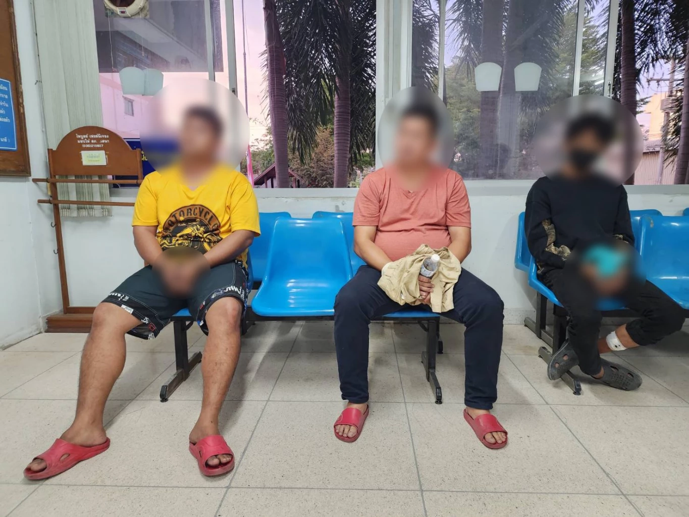 รวบยกแก๊ง คนร้ายชิงทอง ในห้างสรรพสินค้าโลตัส อ.เสนา จ.อยุธยา