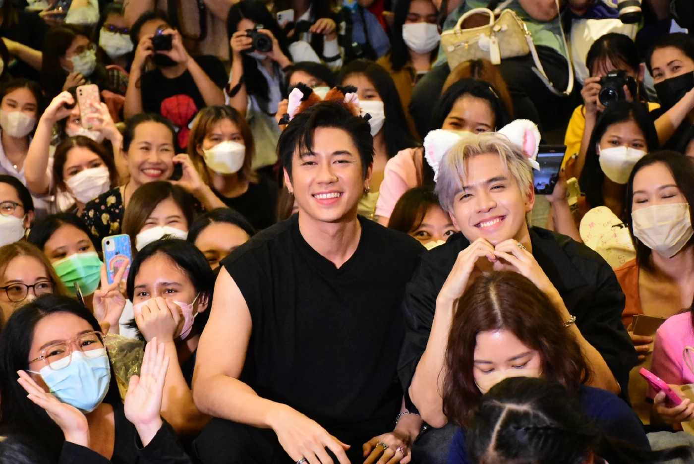 คู่จิ้นห้างแตก