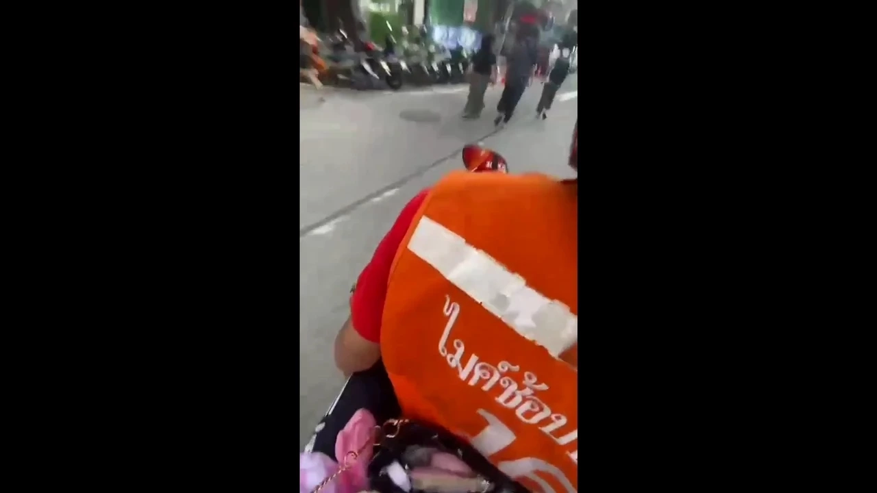 "แพรจ๋า The Voice" แจ้งจับวินจยย.พัทยา ลวนลามขณะไปส่ง"วอคกิ้งสตรีท"