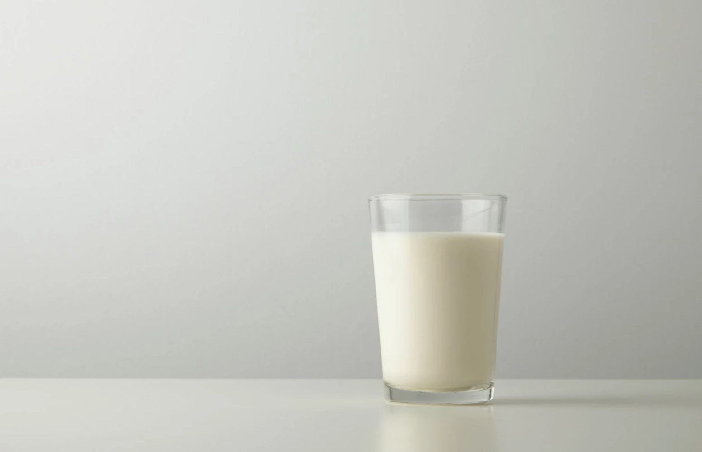 'นมบูด' สังเกตอย่างไร ก่อนบริโภคเข้าไปแล้วท้องเสีย