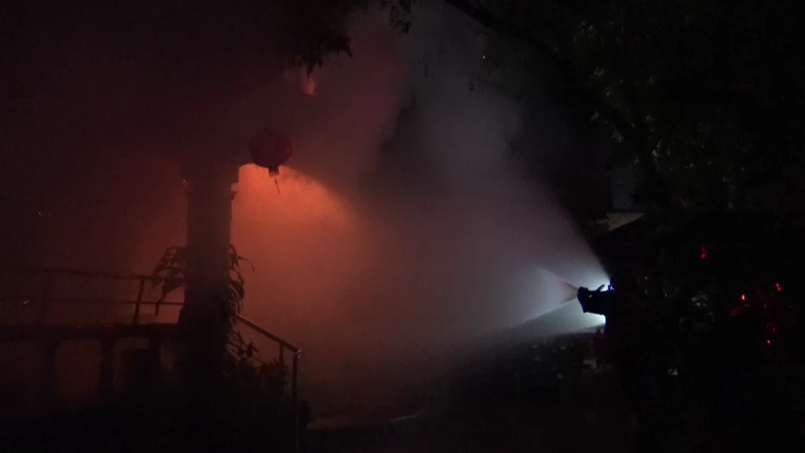 ไฟไหม้บ้าน ส.ท.เมืองยโสธร วอดทั้งหลัง