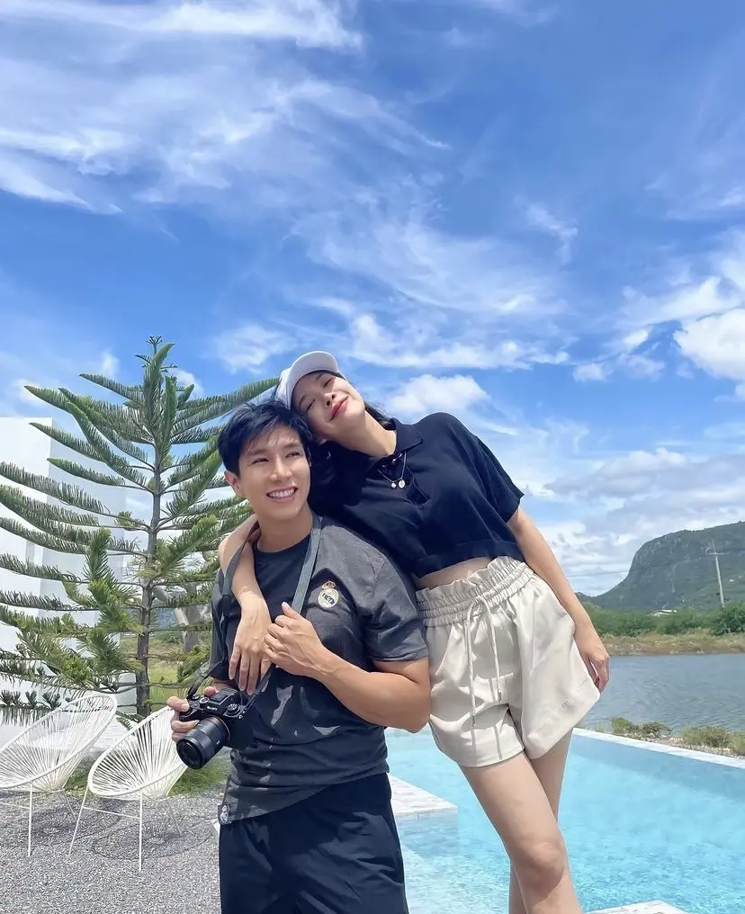 “โบวี่ อัฐมา” ปล่อยภาพสถานที่จัดงานแต่งแล้ว ยกความหวานไปจัดบนเขา