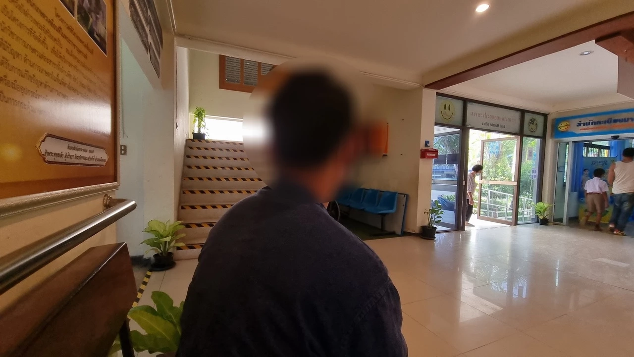 จบด้วยดี! หนุ่มไรเดอร์หยุดปัญหารัก 3 เส้า ถอนร้องเรียน ผญบ.หญิง มีชู้