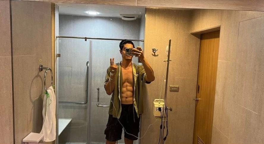 อาร์ต พศุตม์ บานแย้ม