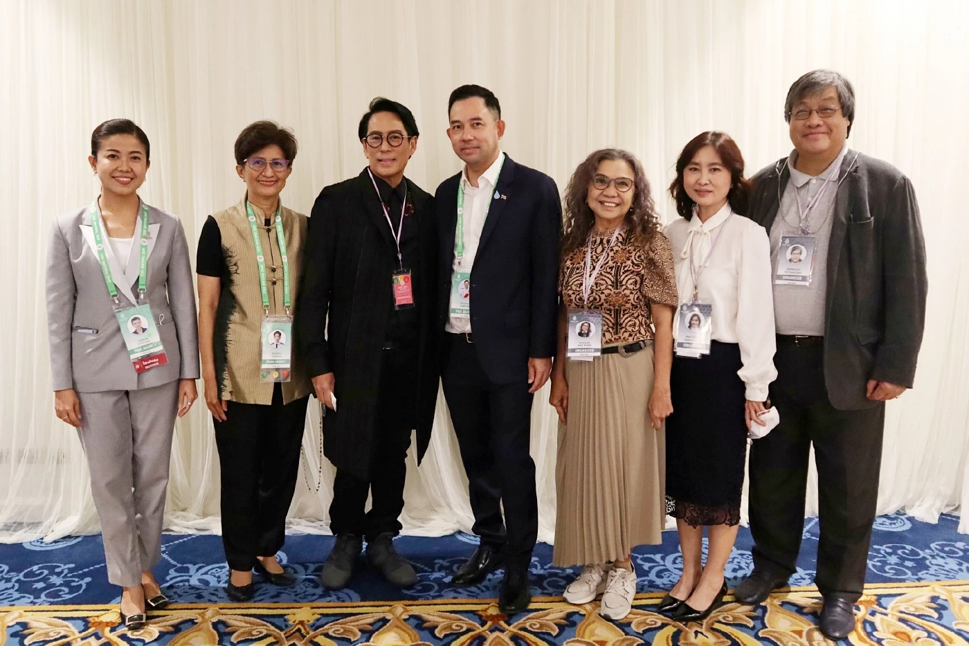 เบิร์ด ธงไชย