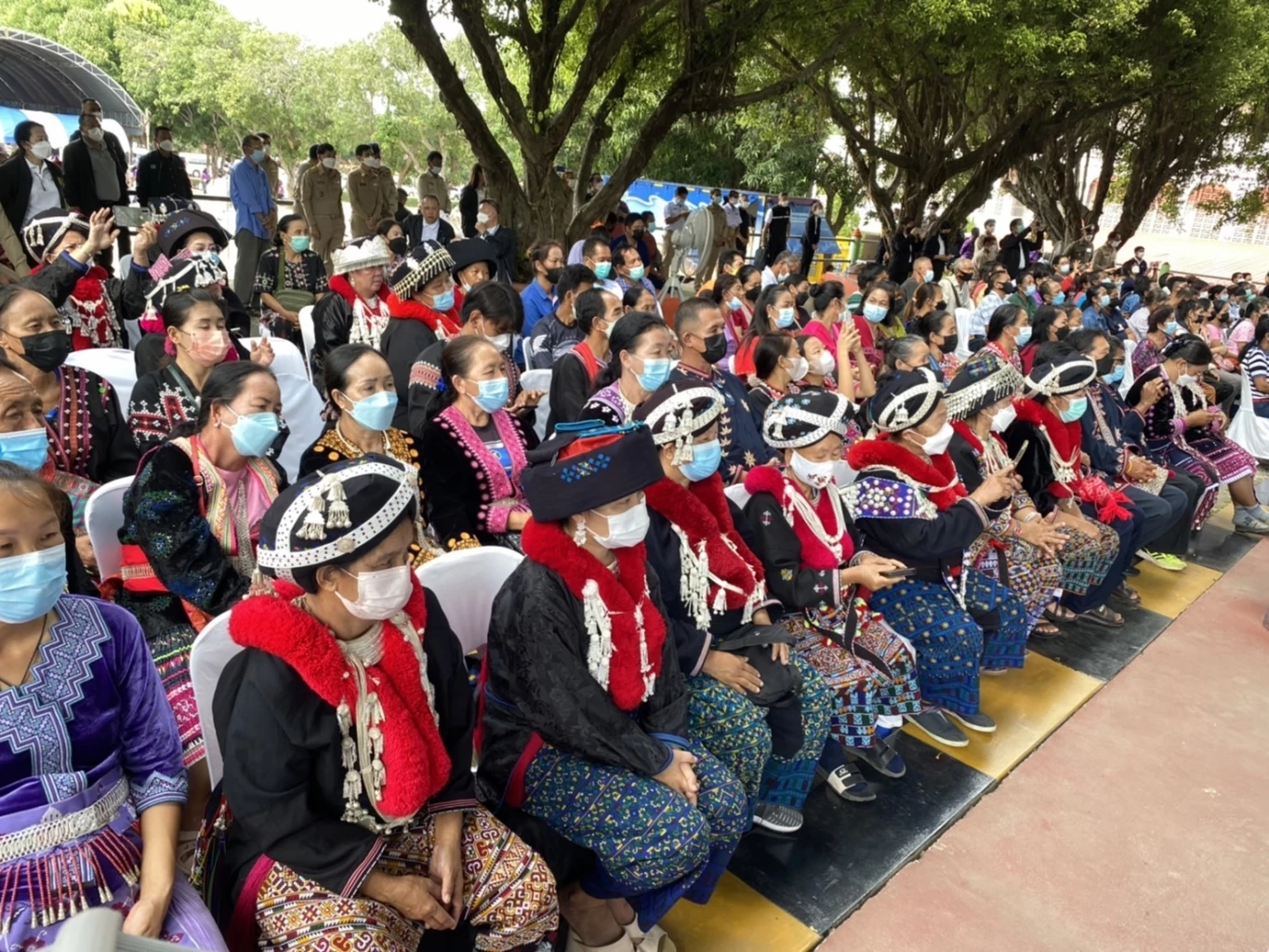 ประชาชนในพื้นที่กำแพงเพชร เดินทางร่วมรับฟังการแก้ปัญหาที่ดิน บริหารจัดการน้ำ 