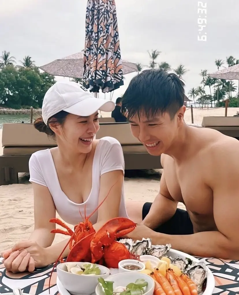 “โบวี่ อัฐมา”