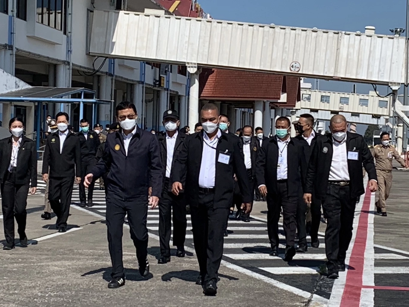 “บิ๊กตู่” ยังทำงานเต็มที่ เรื่องยุบสภา ขึ้นอยู่กับสถานการณ์