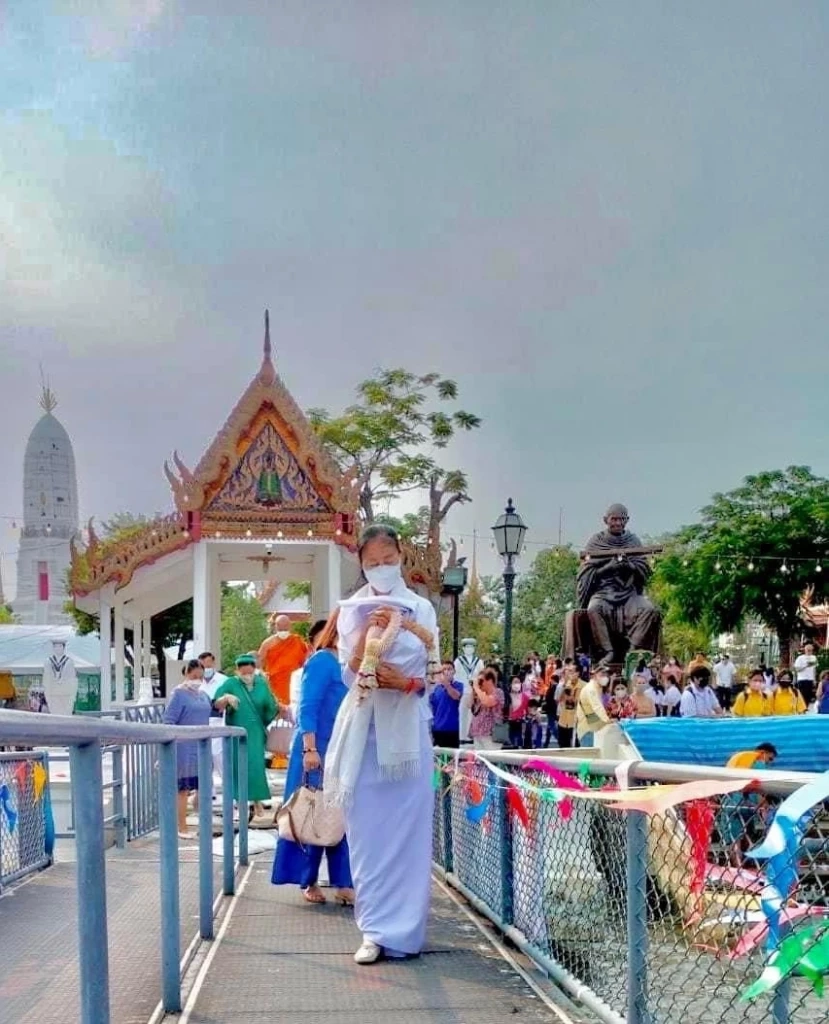 "ดวงเดือน จิไธสงค์” คู่ชีวิตของพระเอกตลอดกาล “สรพงศ์ ชาตรี