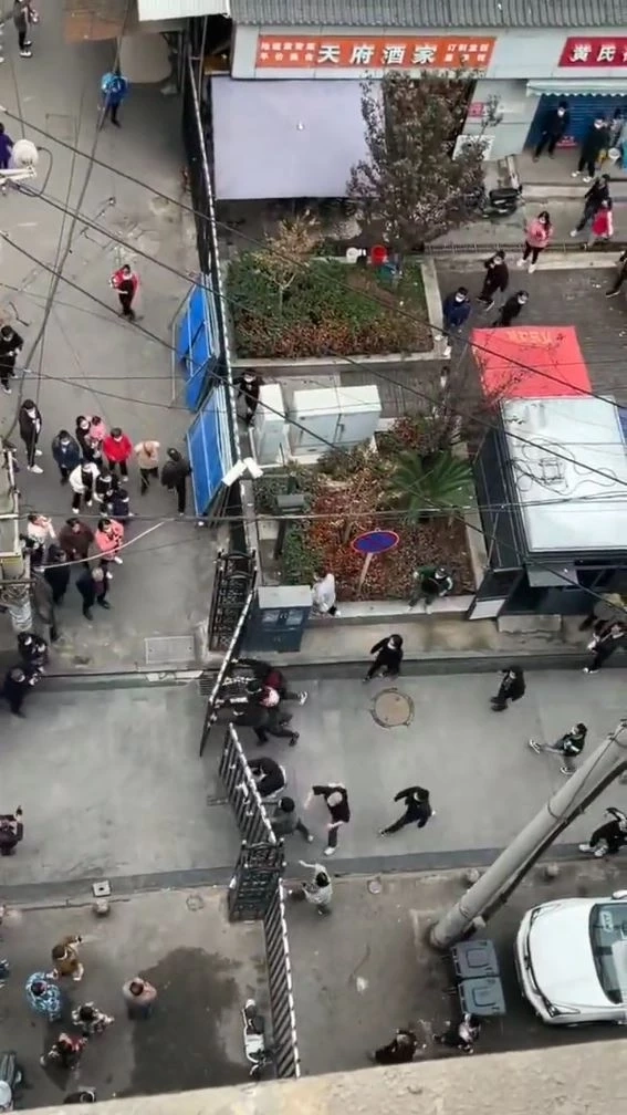 ผู้เชี่ยวชาญชี้ 'สี จิ้นผิง' ถอยกลับนโยบายโควิดเป็นศูนย์ไม่ได้