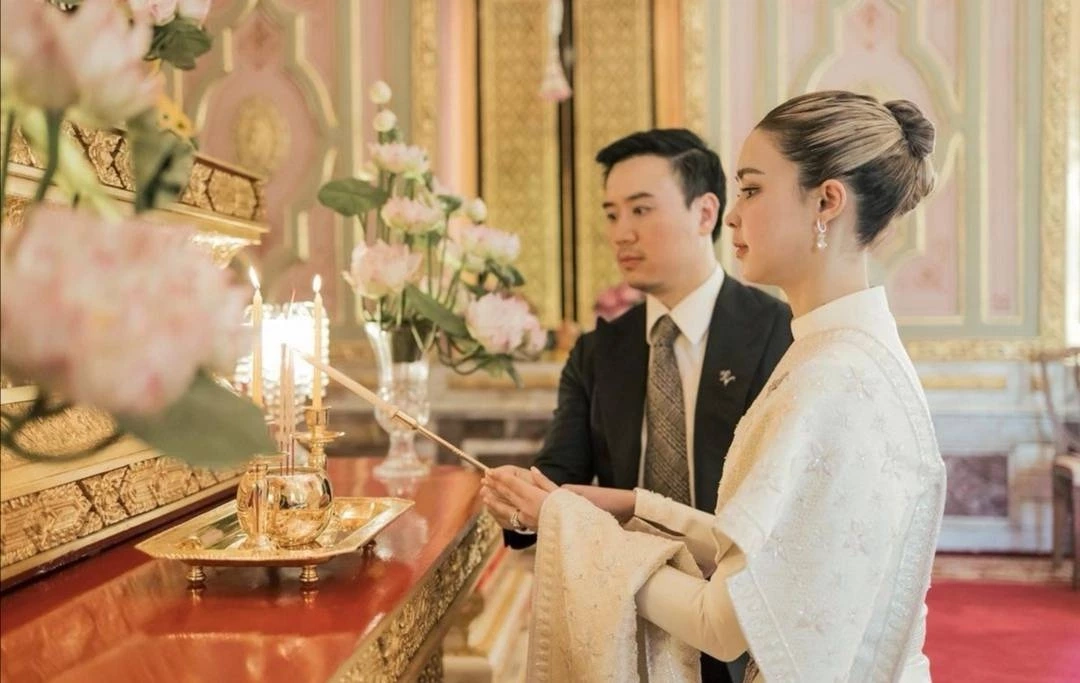 โน้ต วิเศษ" และ "แพทริเซีย" เข้าถวายสักการะสมเด็จพระสังฆราช 