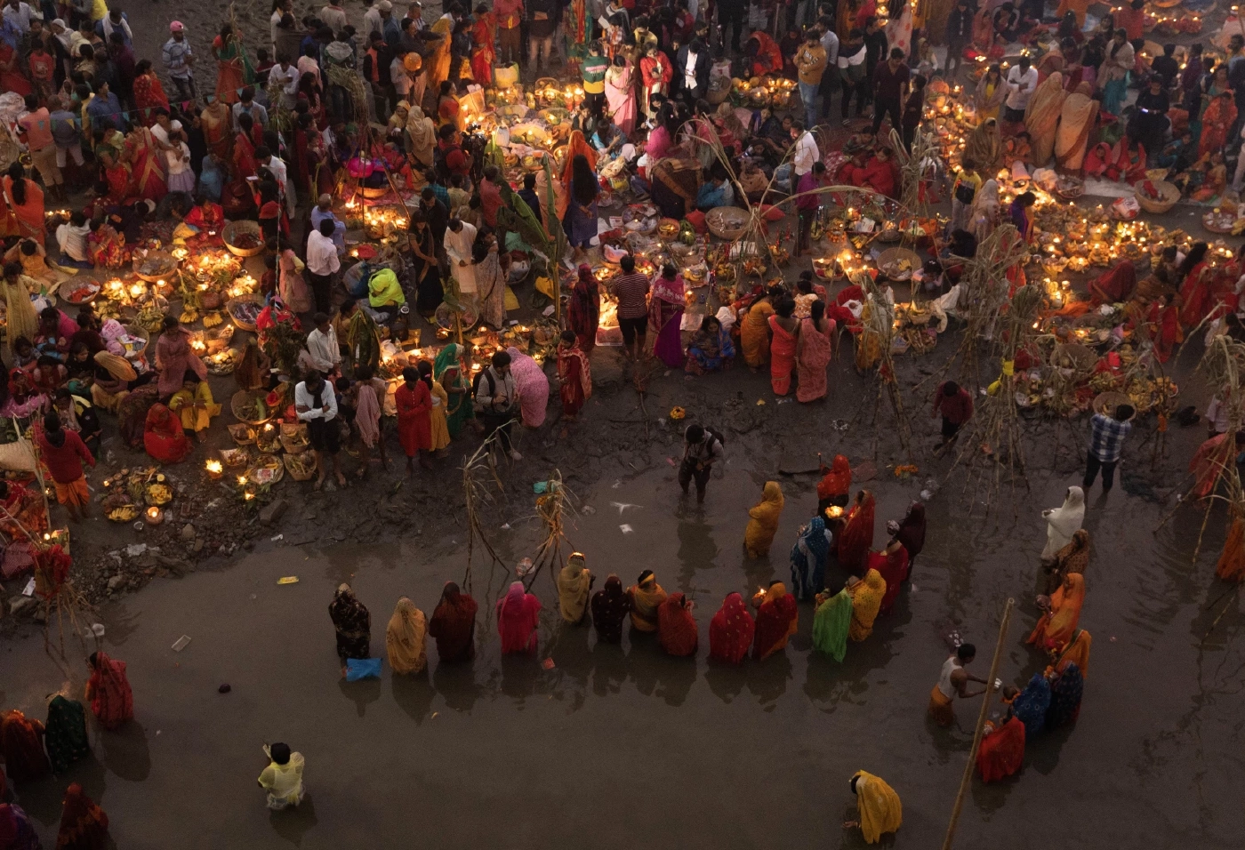 เทศกาลฉัฐปูชา (Chhath Puja) 