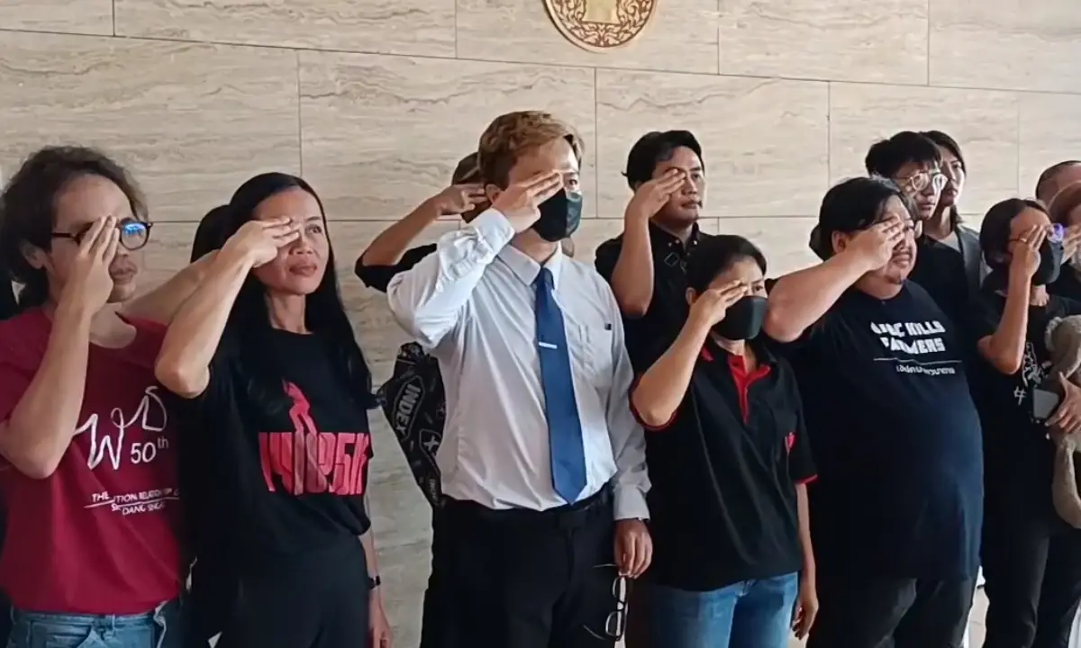 ม็อบ! ร้องสภาฯ สอบ จนท.สลายชุมนุม “ราษฎรหยุดเอเปค” มิชอบด้วย กม.