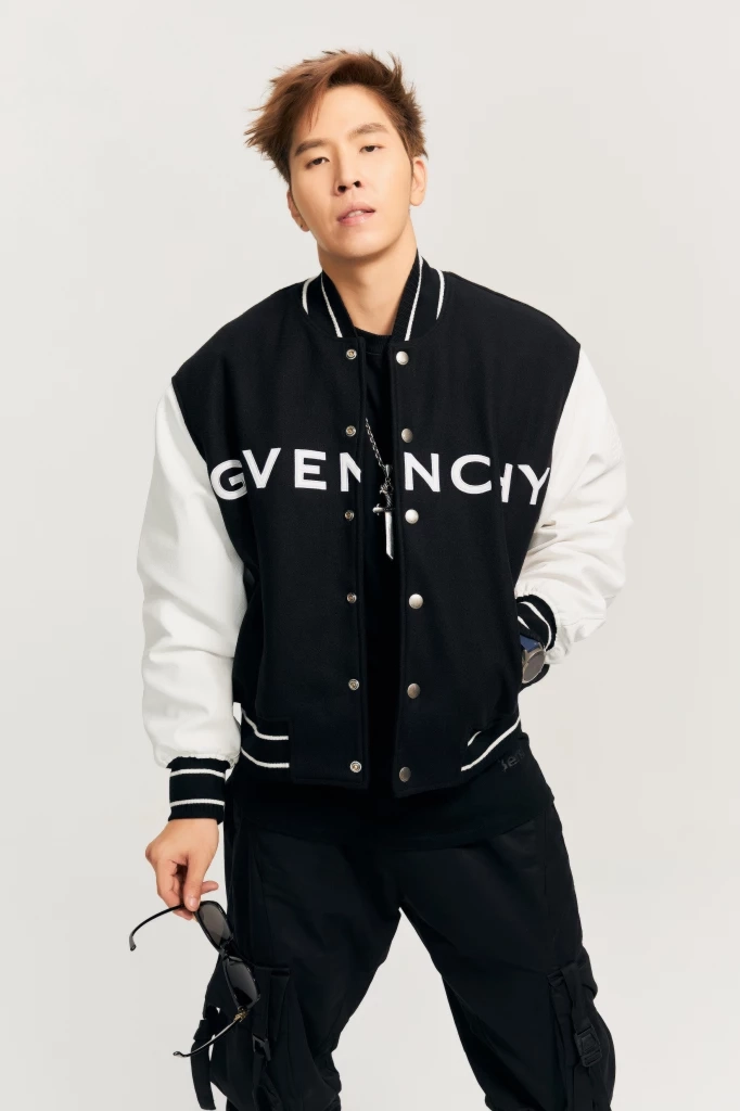 โจล่ง อธิปพัฒน์ เกียรติเสวีกุล