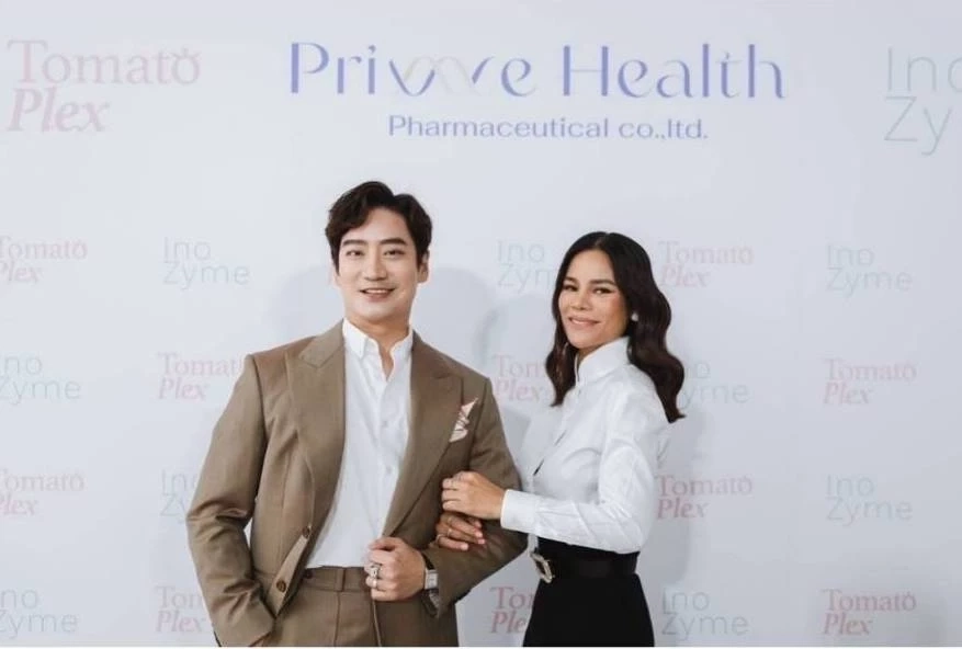 โอ๊ค สมิทธิ์ อารยะสกุล