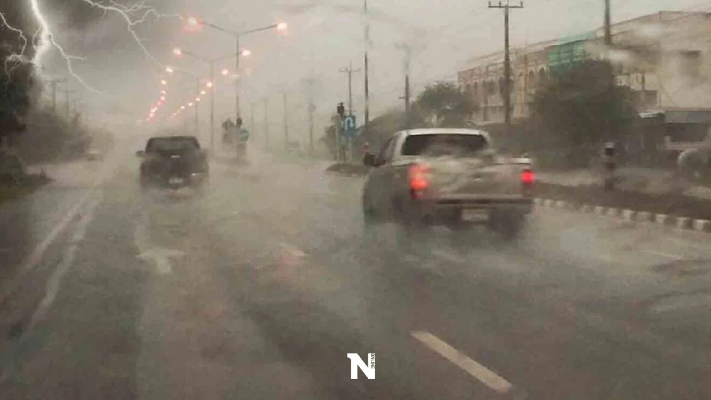 เช็กสภาพอากาศวันพรุ่งนี้ เตือนภาคใต้ มีฝนฟ้าคะนองร้อยละ 70 ของพื้นที่ 