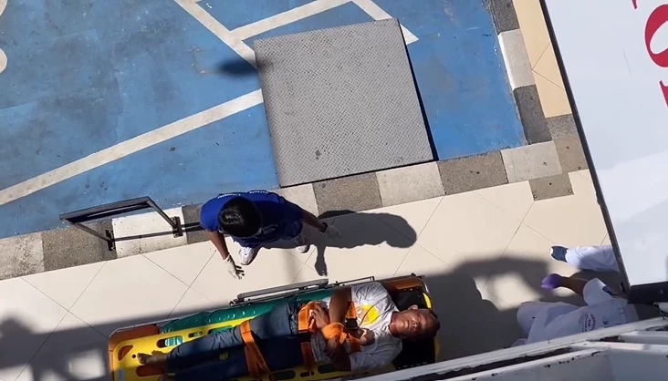 ตัวตึงป่วนโรงพักพัทยา ถูก ตร. จับฉกเงินครึ่งแสนเปย์กิ๊กสาว แกล้งผูกคอในคุก