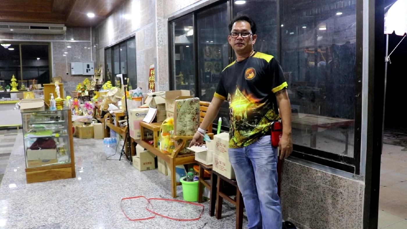 โจรบุกวัดกวาดผ้าไตร 45 ผืน ค่านับแสน "เจ้าอาวาส"วอนขอคืนก่อนงานทอดกฐิน (คลิป)