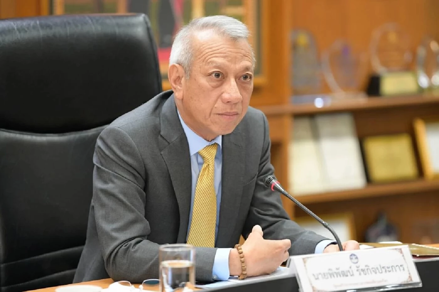 นายพิพัฒน์ รัชกิจประการ รัฐมนตรีว่าการกระทรวงการท่องเที่ยวและกีฬา