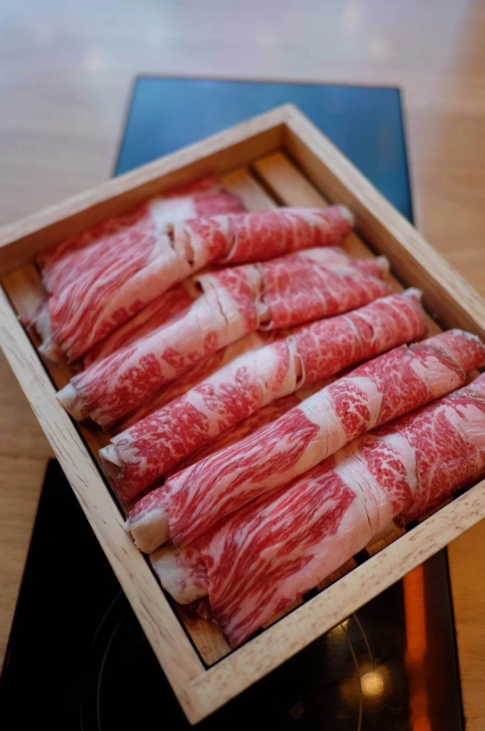 เนื้อคาราร่าวากิว