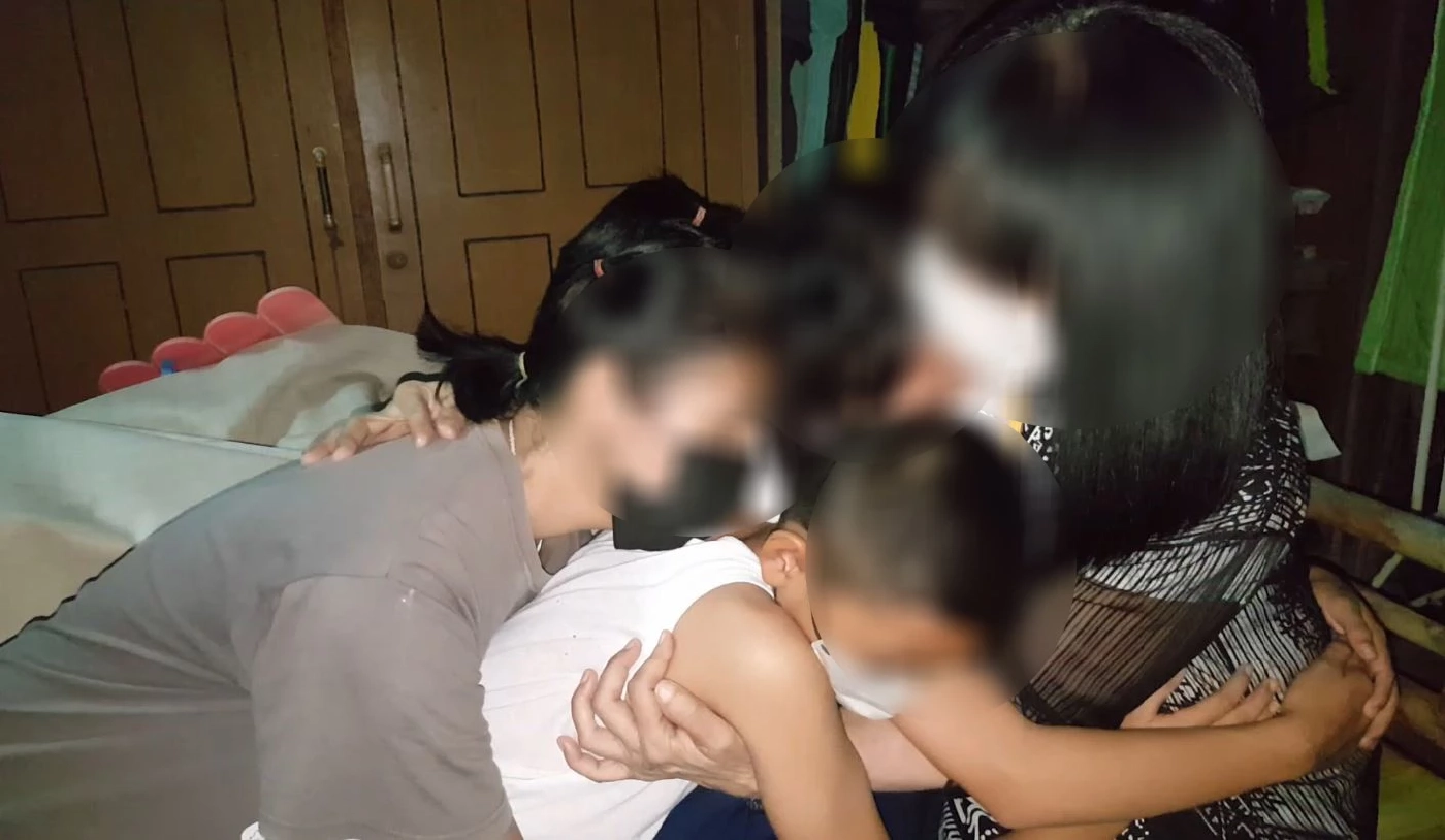 สะเทือนใจ! ย่าหอบหลานหนีพ่อติดยาหนัก เร่ร่อนบ้านญาตินานนับปี