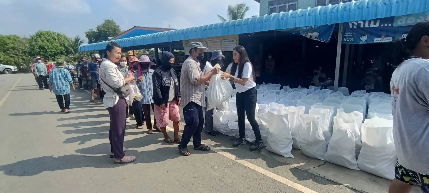 "เนชั่นปันน้ำใจ" ลงพื้นที่ช่วยเหลือผู้ประสบอุทกภัยน้ำท่วม จ.อยุธยา