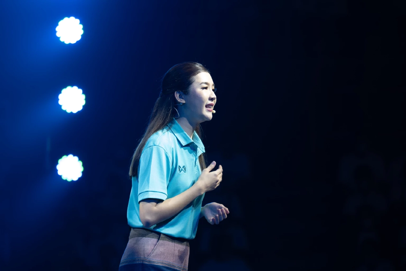 เพื่อชาติ ชี้คนไทยต้องได้ดูบอลโลกฟรี จี้รัฐสรุป-เปิดเผยข้อมูลลิขสิทธิ์