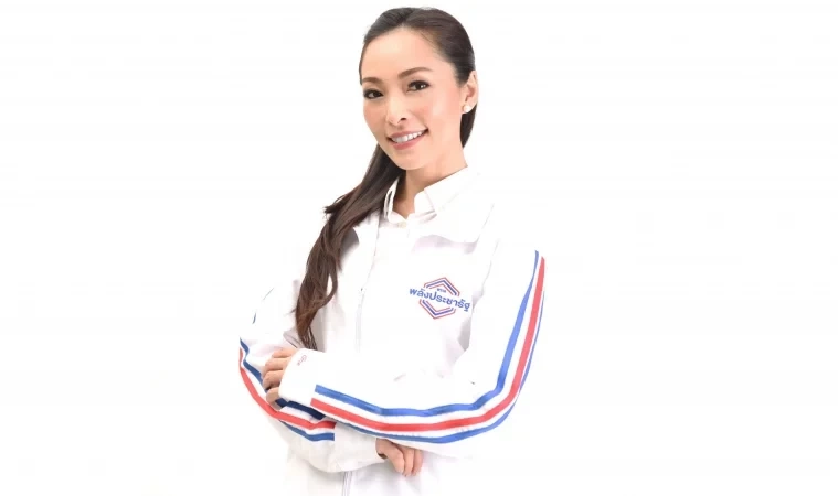 ภาดา  วรกานนท์  ส.ส.กทม.พรรคพลังประชารัฐ 