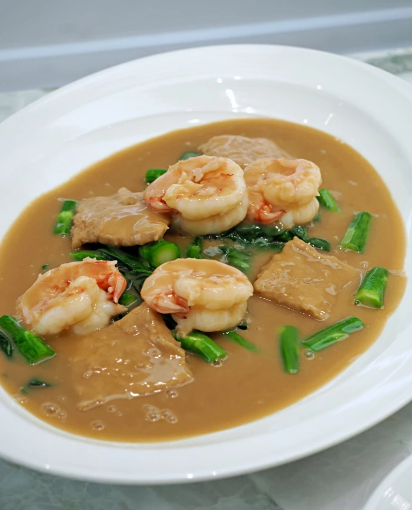 ราดหน้าฮ่องกงหมู กุ้ง   : Rad Na Hong Kong 