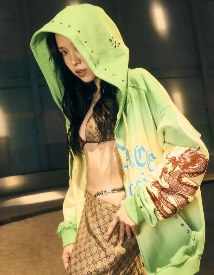 พลอย หอวัง