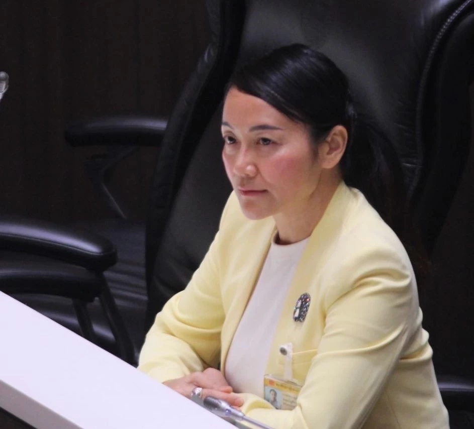 ดร.มัลลิกา บุญมีตระกูล มหาสุข" สมาชิกสภาผู้แทนราษฎรบัญชีรายชื่อพรรคประชาธิปัตย์