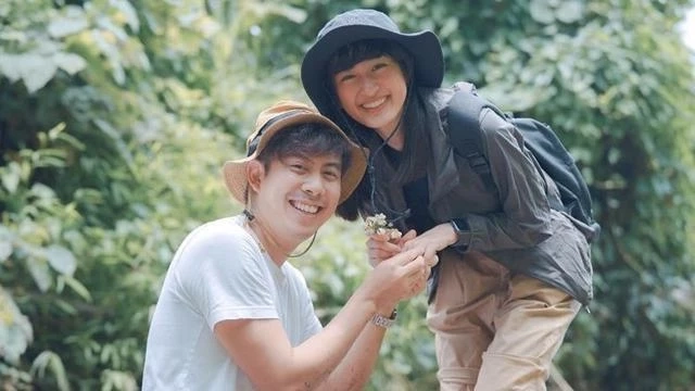 ว่านไฉ ขอ อาย แต่งงาน