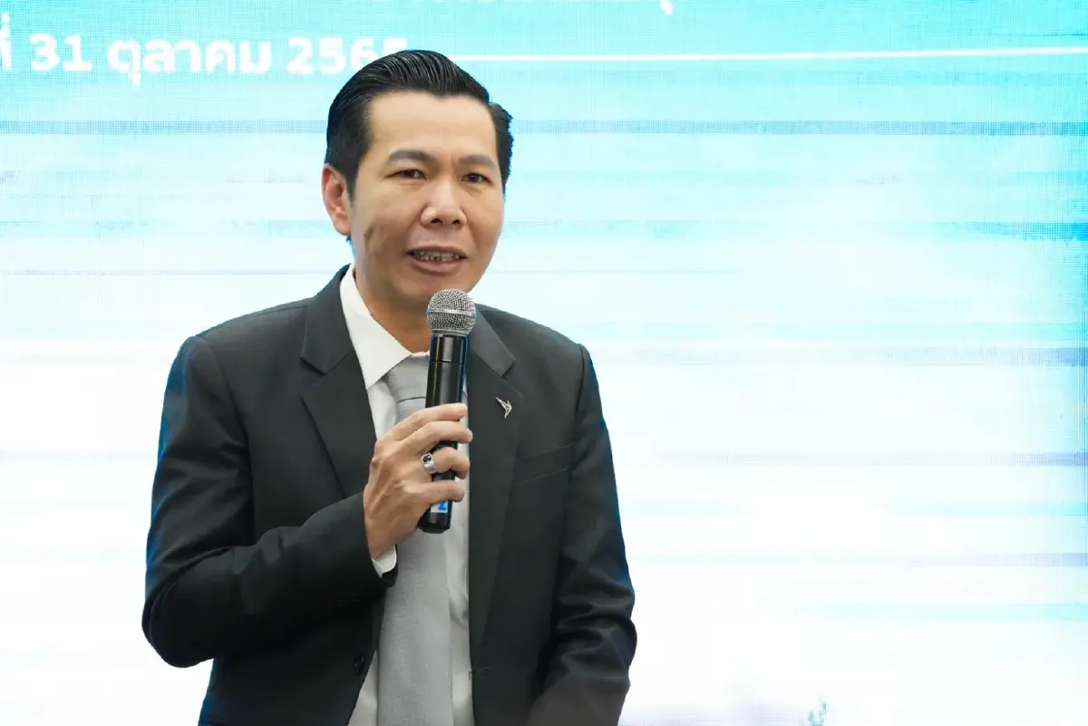 "ผศ.ดร.ณัฐพล นิมมานพัชรินทร์" ผู้อำนวยการใหญ่ สำนักงานส่งเสริมเศรษฐกิจดิจิทัล หรือ "ดีป้า"