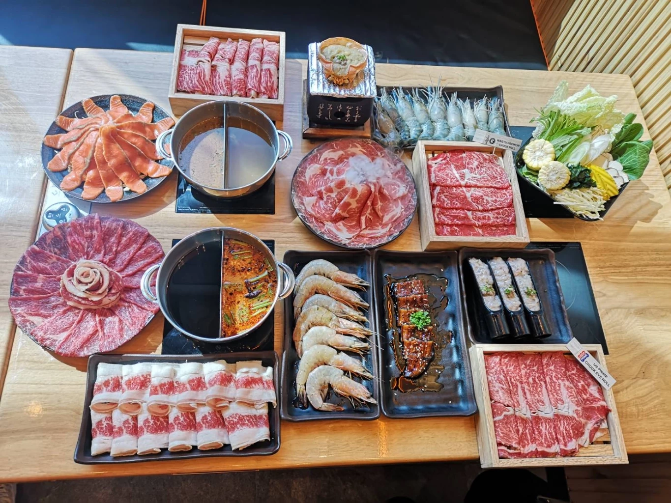 ยูแอนด์ไอ พรีเมียมสุกี้บุฟเฟ่ต์