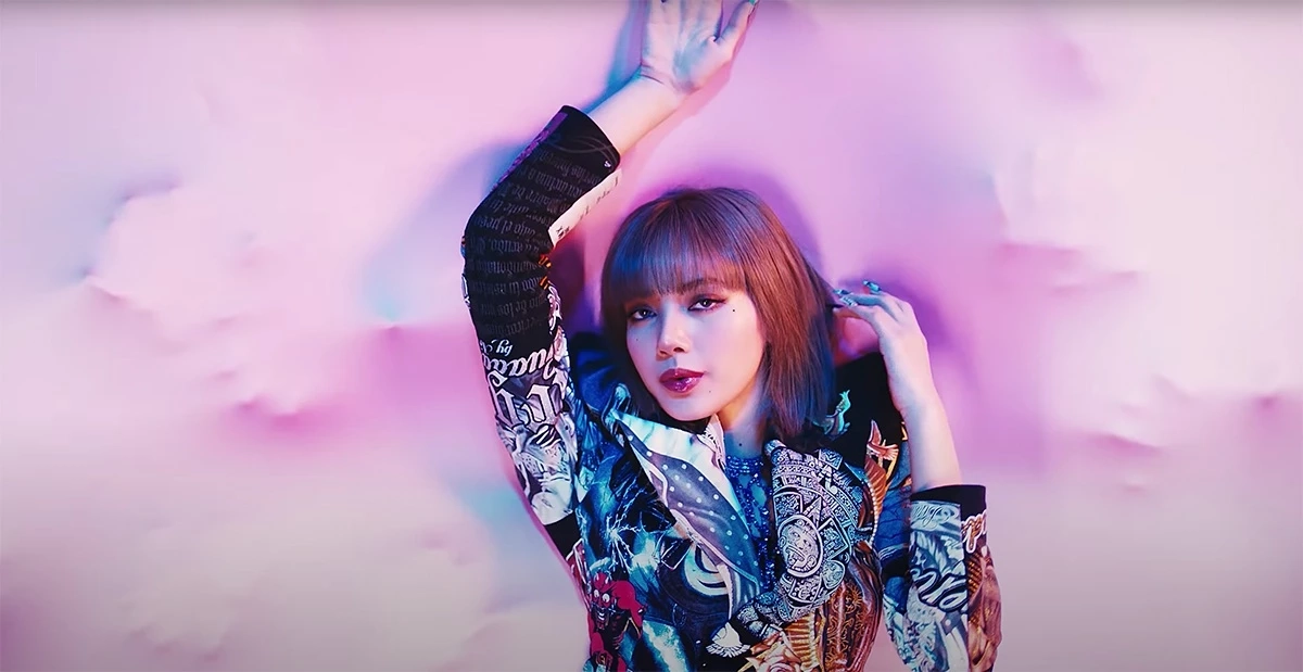 ลิซ่า Blackpink สร้างประวัติศาสตร์ทุบสถิติแซง Adele ไปเรียบร้อย