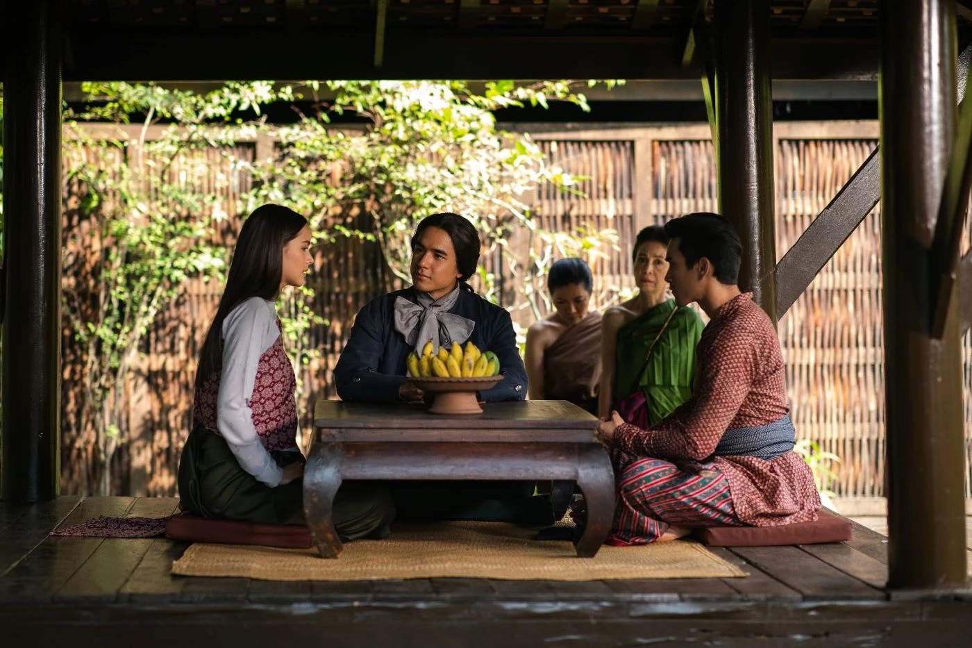 ละคร ลายกินรี