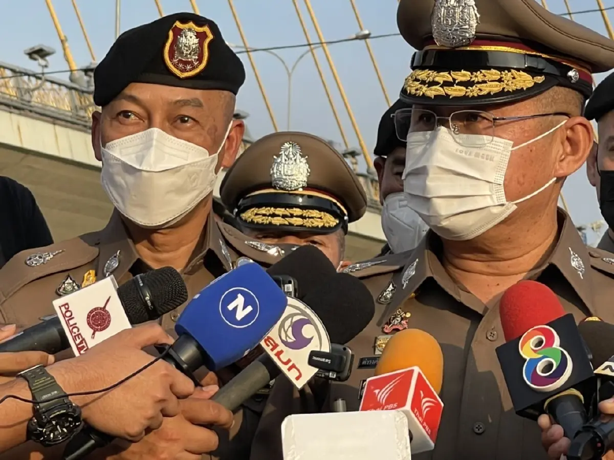 ผบ.ตร.ตรวจเยี่ยม “งานลอยกระทง สะพานพระราม 8”