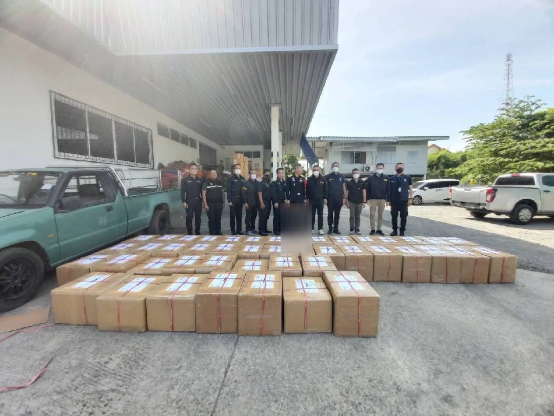 ตร.ไซเบอร์ บุกทลายเครือข่ายบุหรี่ไฟฟ้าไทย - มาเลเซีย ยึดของกลาง 80 ล้าน