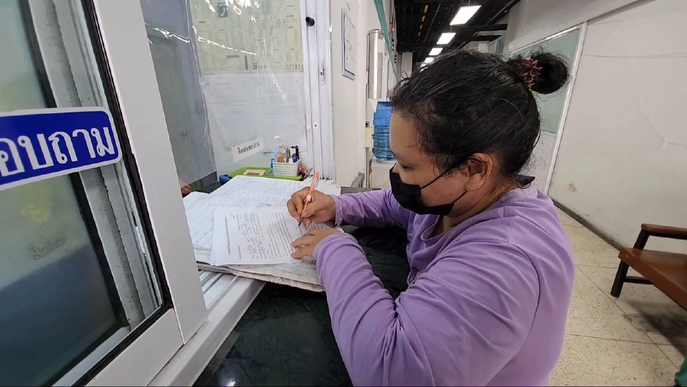 ญาติผู้เสียชีวิตเข้ารับศพ