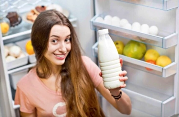 'นมบูด' สังเกตอย่างไร ก่อนบริโภคเข้าไปแล้วท้องเสีย