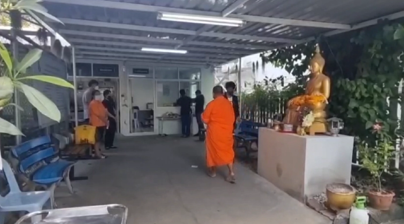 ภรรยา"ปิยะ ตระกูลราษฎร์"รับศพ เตรียมนำร่างตั้งสวดพระอภิธรรมศพ 3 คืน (มีคลิป) 