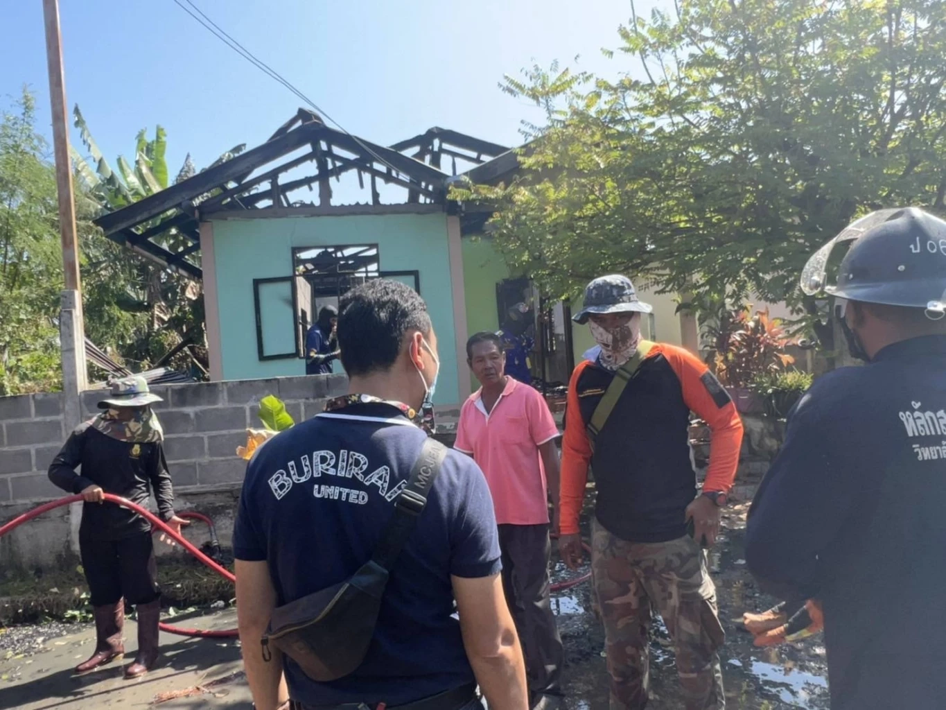 ครูเผยนาทีระทึก! คุ้มกันเด็กในศูนย์ฯ หลังมีชายคลุ้มคลั่งจะบุกมาหาลูก